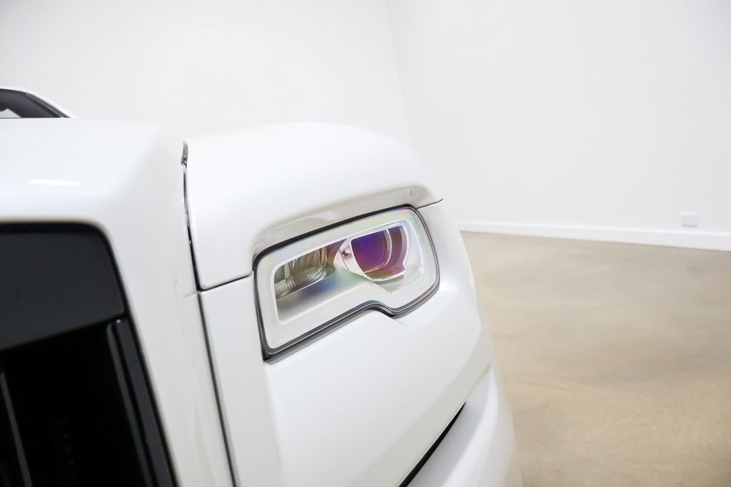 Used 2019 Rolls-Royce Dawn RWD image 96