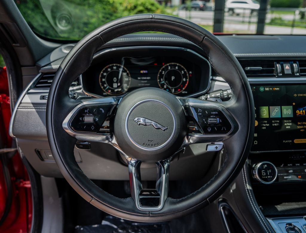 Used 2024 Jaguar F-PACE R-Dynamic S AWD/4WD image 5