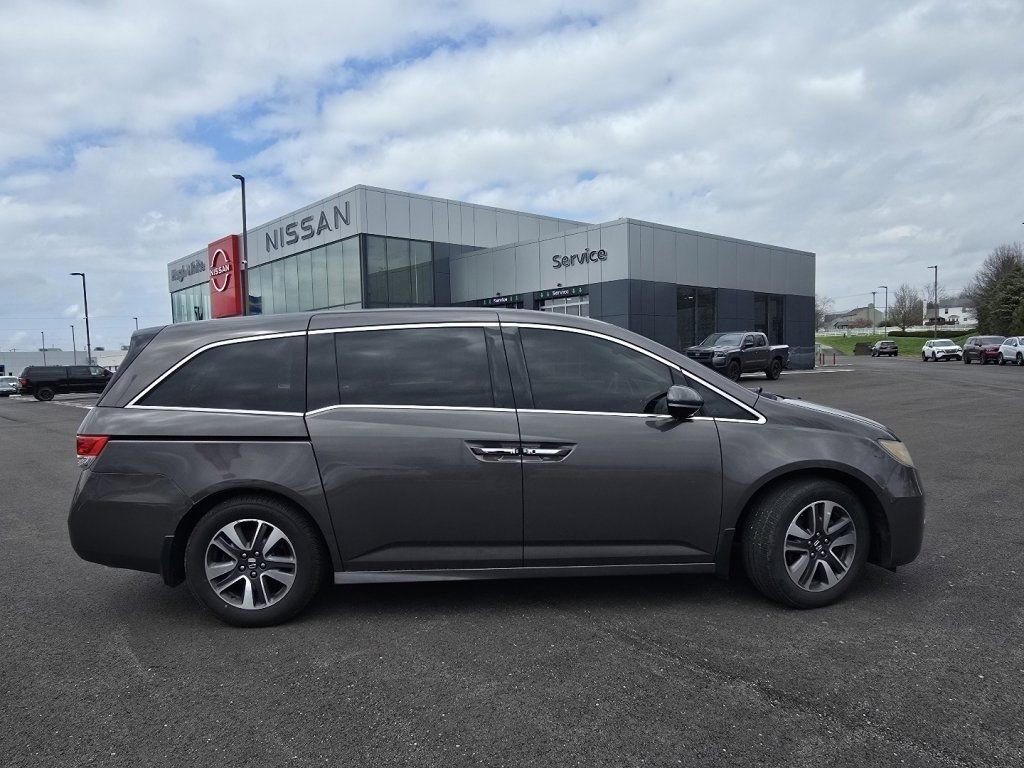 Used 2016 Honda Odyssey Touring image 15