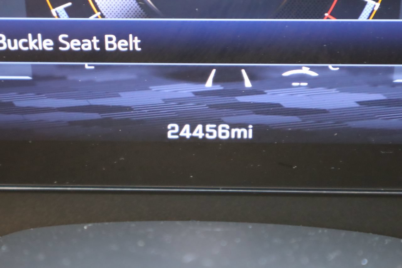 Used 2024 Chevrolet Traverse LS w/ Midnight/Sport Edition FWD image 11