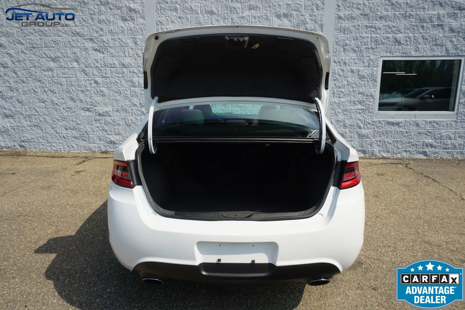 Used 2015 Dodge Dart SXT w/ Sun/Sound Group FWD image 16