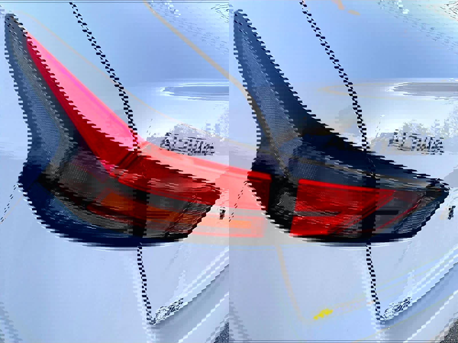 Certified 2024 Nissan Altima 2.5 SR image 31