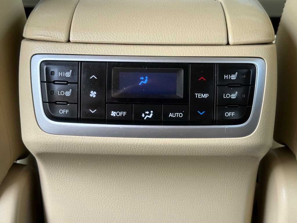 Used 2016 Toyota Highlander Limited Platinum AWD/4WD image 14