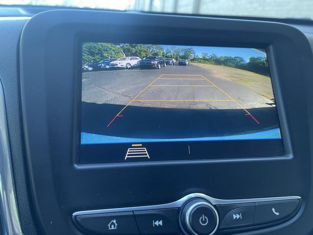Used 2021 Chevrolet Equinox LS w/ LS Convenience Package AWD/4WD image 14