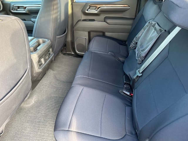 Used 2022 Chevrolet Silverado 1500 LT Trail Boss w/ Convenience Package II AWD/4WD image 13