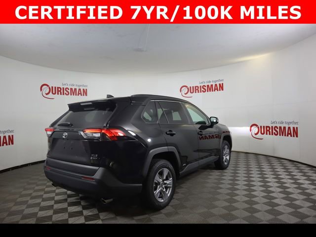 Used 2025 Toyota RAV4 XLE image 9