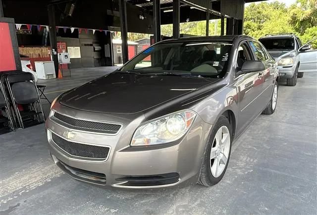 Used 2010 Chevrolet Malibu LS FWD image 10