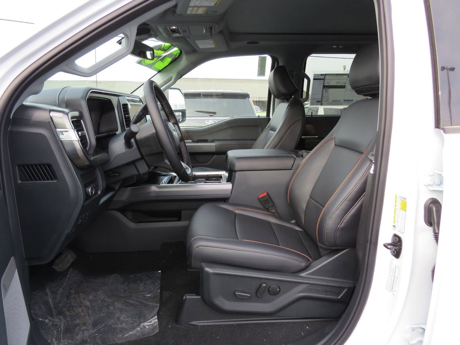 New 2025 Ford F250 Lariat w/ Lariat Ultimate Package image 22