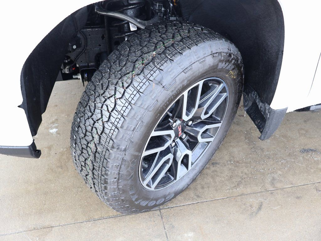 New 2026 GMC Sierra 1500 AT4 w/ AT4 Premium Package image 49