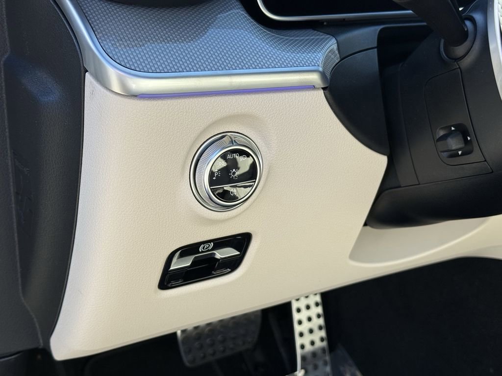 New 2026 Mercedes-Benz CLE 300 4MATIC Cabriolet image 10