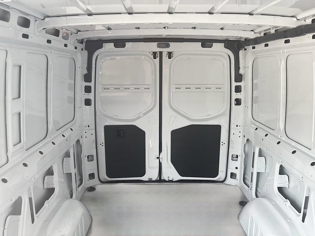 Used 2023 Mercedes-Benz Sprinter 2500 image 17