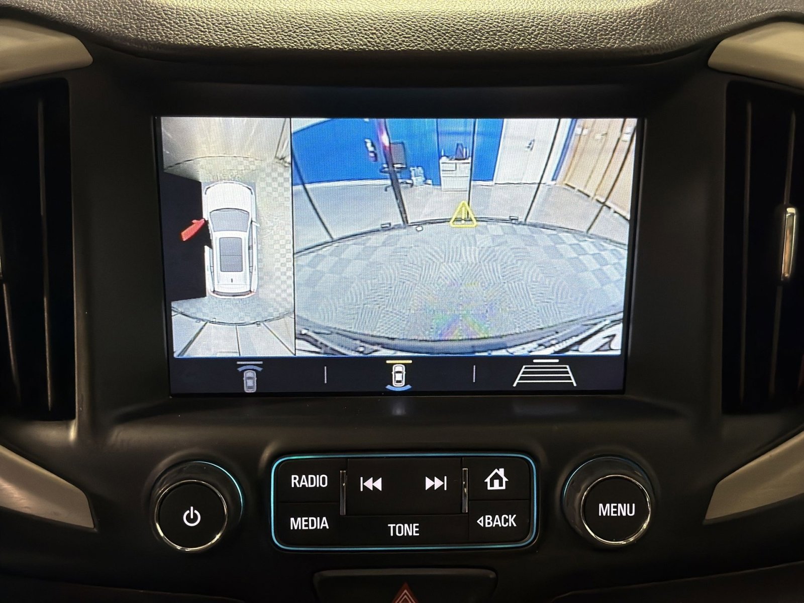 Used 2018 GMC Terrain Denali w/ Advanced Safety Package AWD/4WD image 26