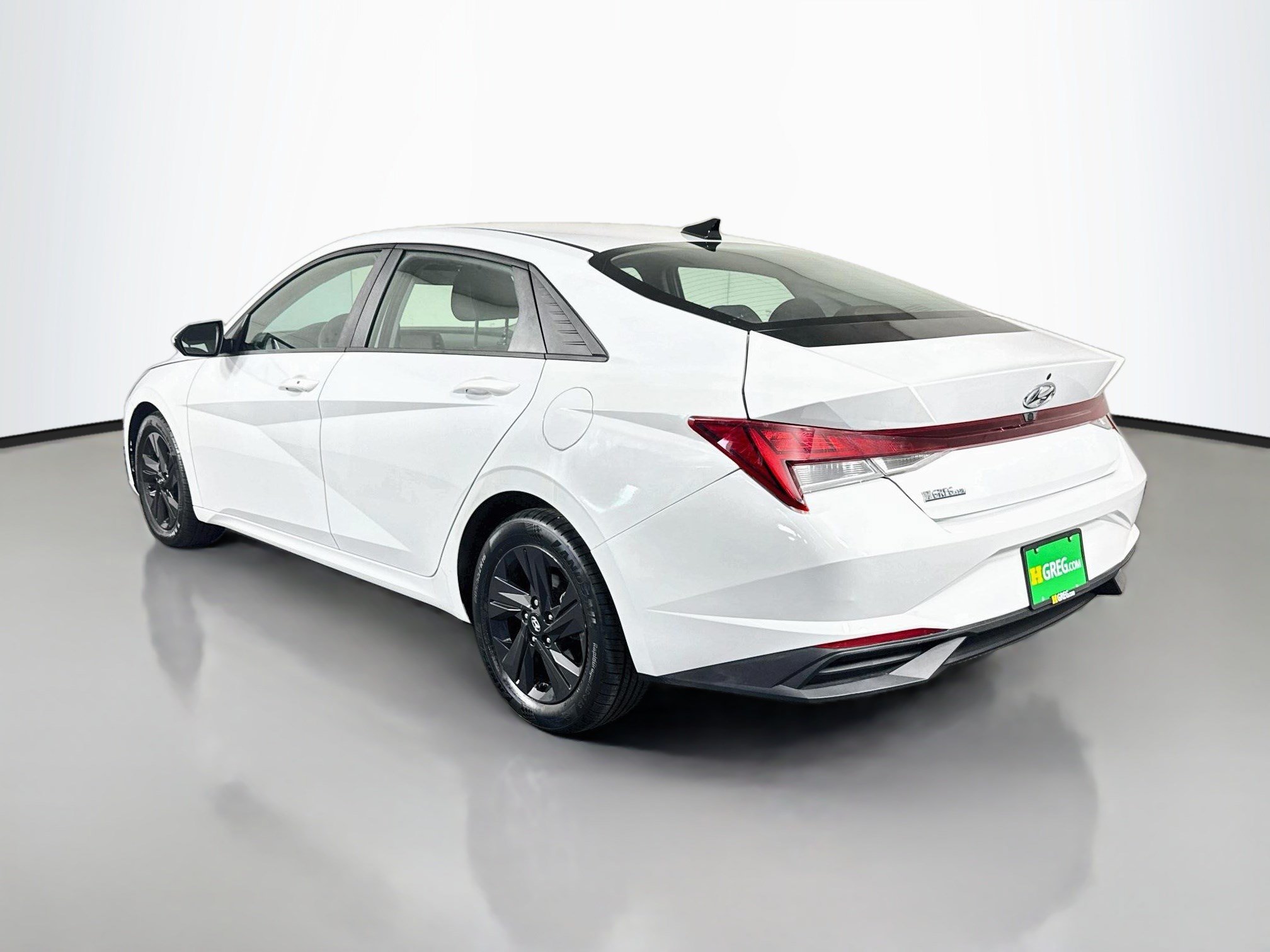 Used 2021 Hyundai Elantra SEL FWD image 7