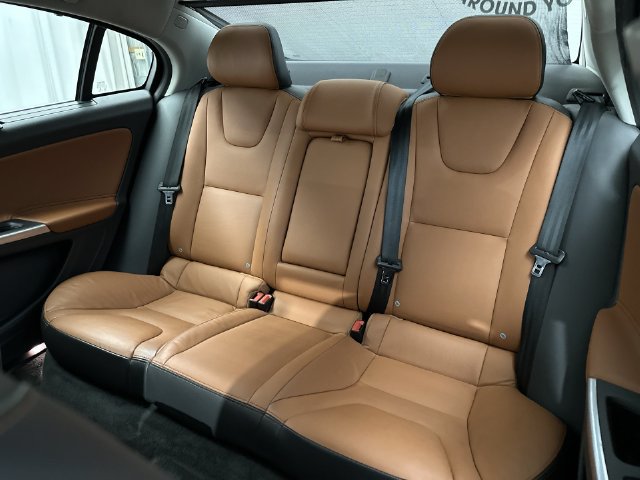 Used 2017 Volvo S60 T5 Inscription AWD/4WD image 28