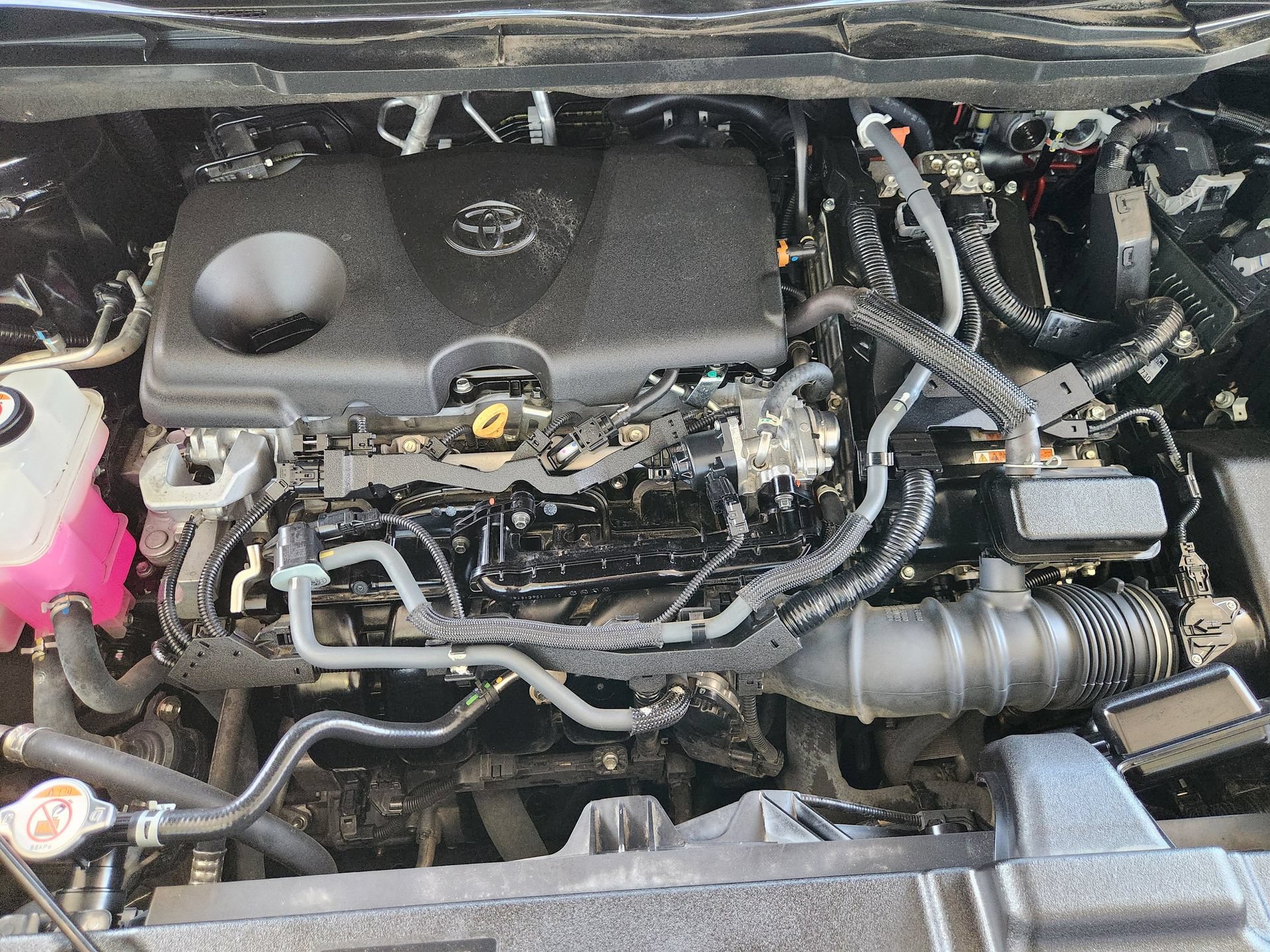Used 2023 Toyota Sienna XLE FWD image 31