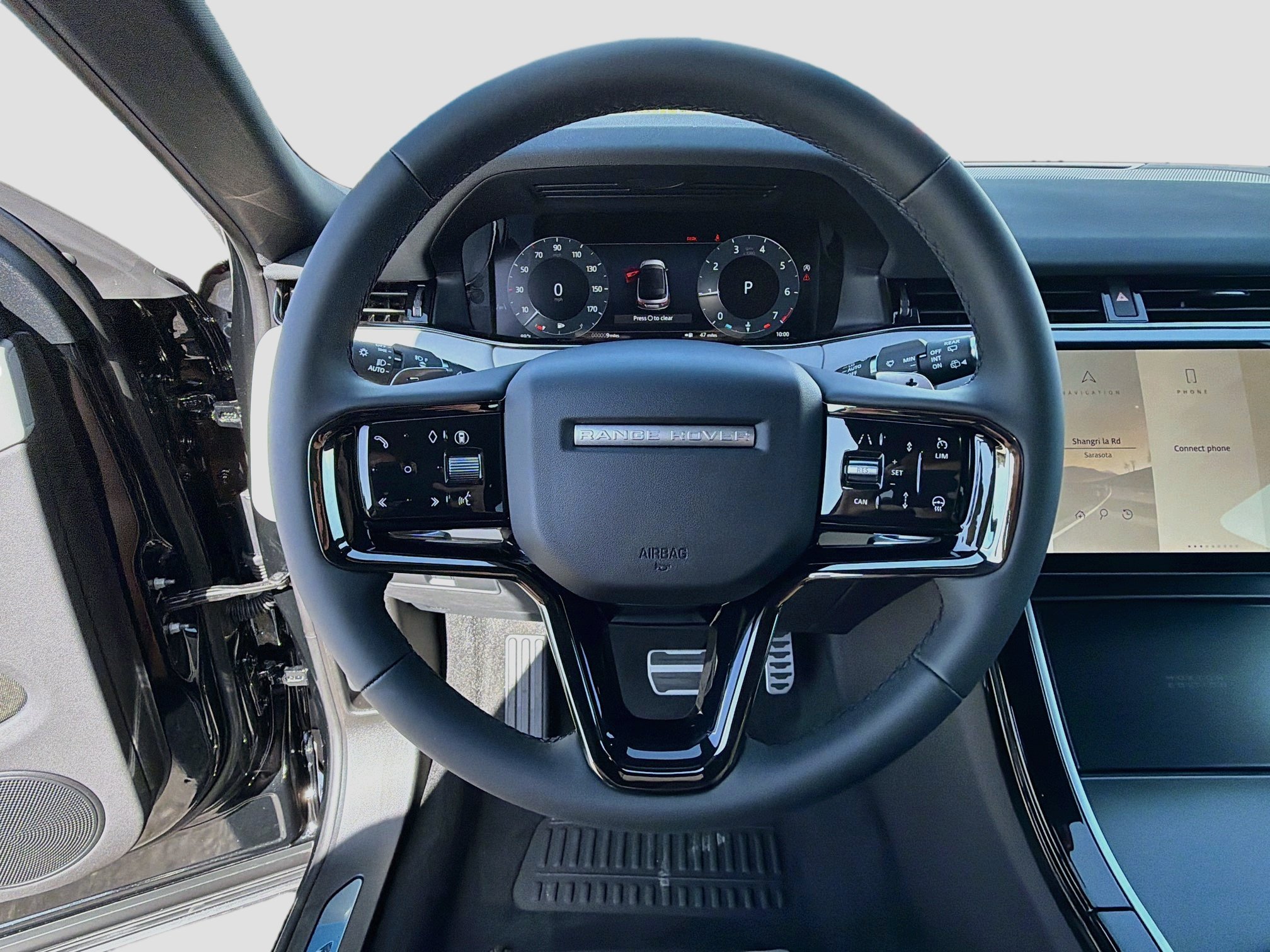 New 2026 Land Rover Range Rover Evoque Hoxton AWD/4WD image 39