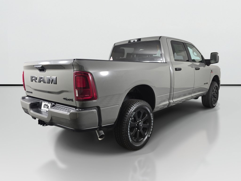 New 2026 RAM 3500 Big Horn AWD/4WD image 4