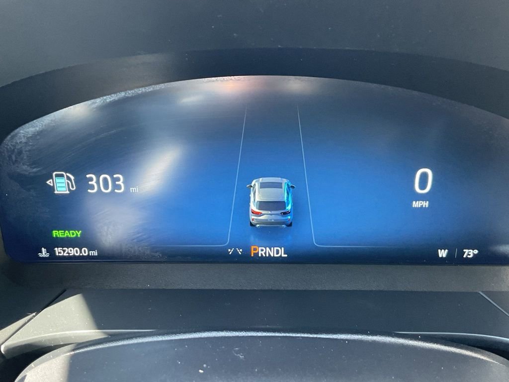 Used 2023 Ford Escape Platinum w/ Class II Trailer Tow Package image 13