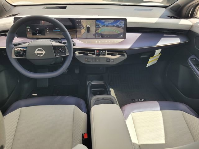 New 2026 Nissan Leaf Platinum+ w/ Cargo Package (Platinum+) FWD image 10