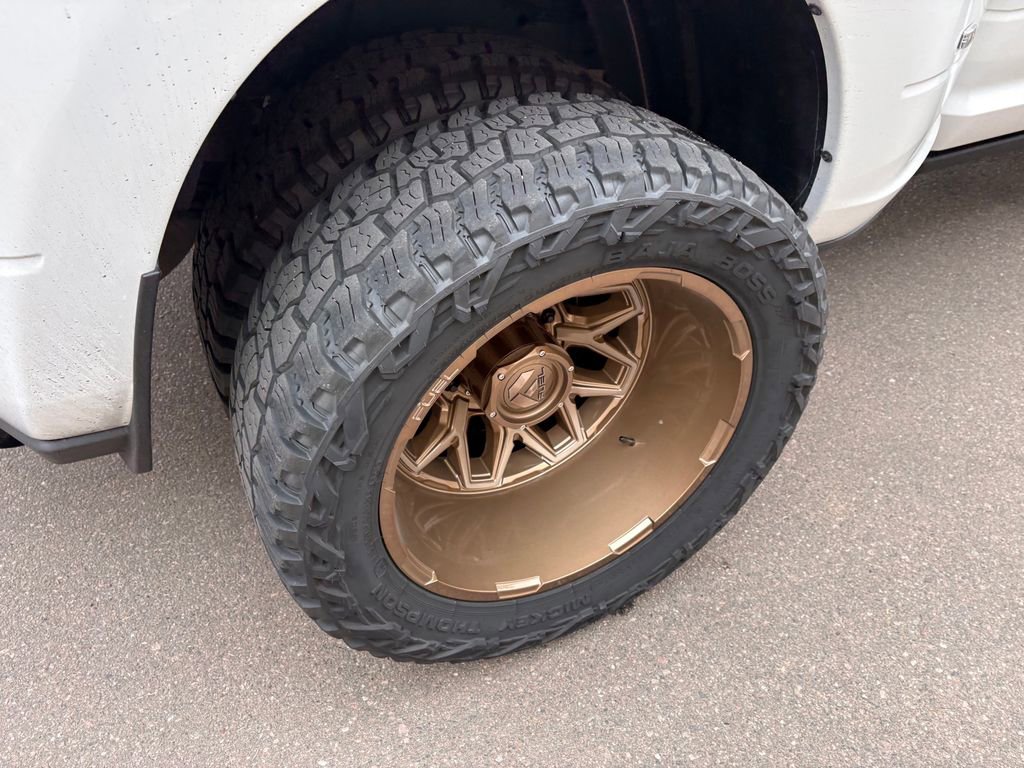 Used 2025 RAM 3500 Laramie image 13