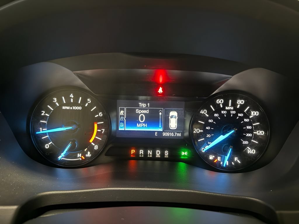 Used 2017 Ford Explorer XLT FWD image 27