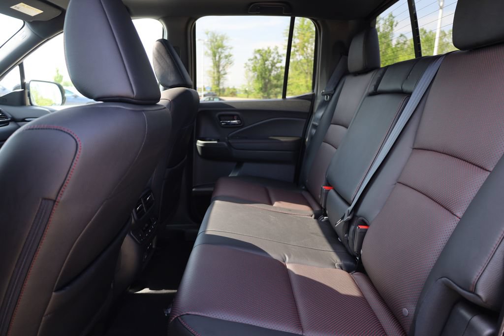 New 2026 Honda Ridgeline Black Edition image 28