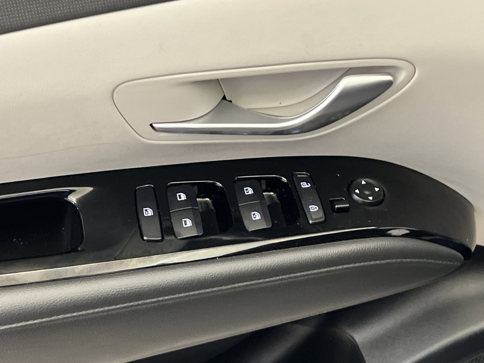 Used 2022 Hyundai Tucson SEL w/ Convenience Package image 11