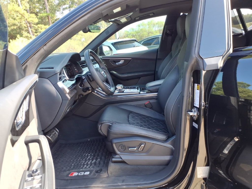 Used 2022 Audi SQ8 Prestige w/ Prestige Package AWD/4WD image 17