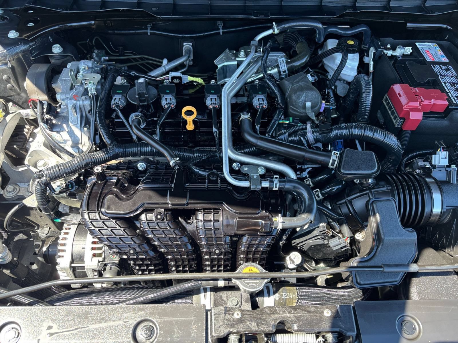 Used 2025 Nissan Altima 2.5 SV FWD image 33
