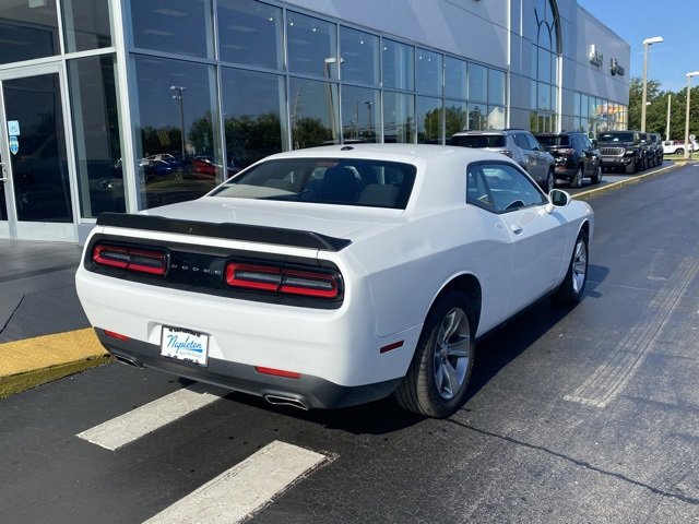Used 2023 Dodge Challenger SXT image 8