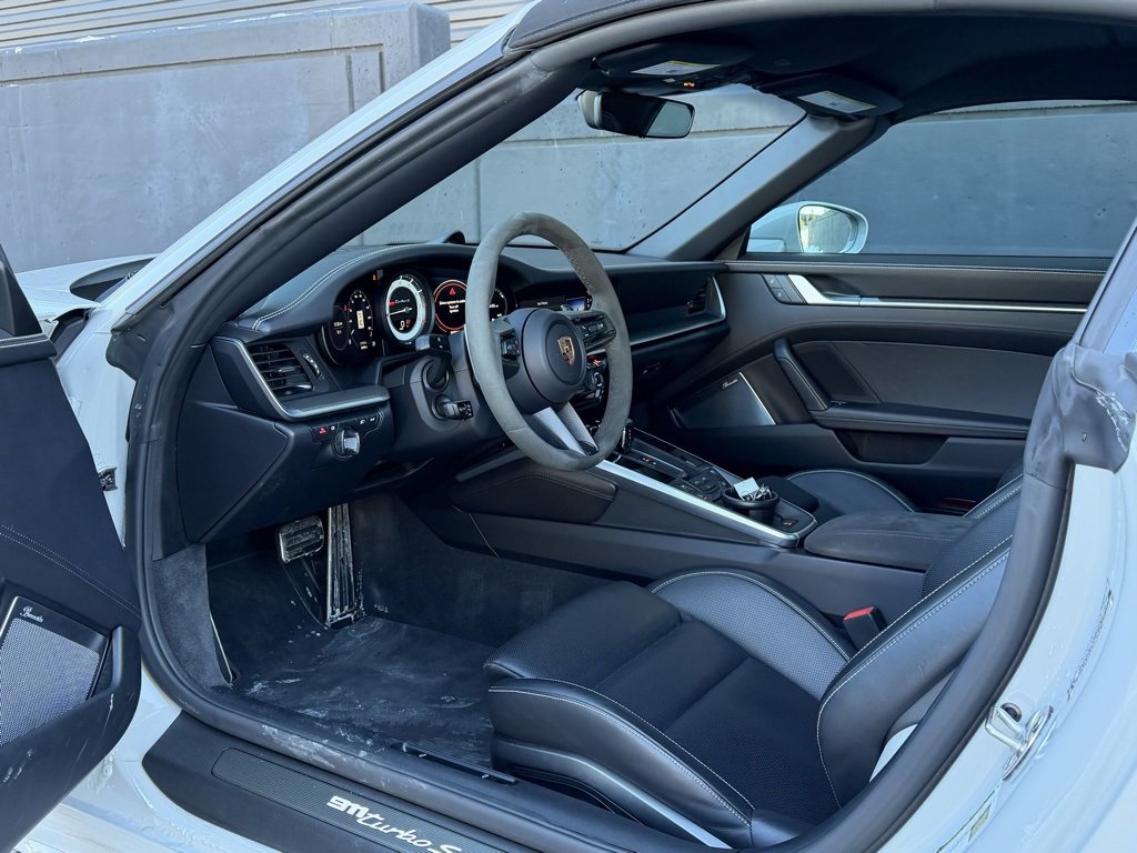 Certified 2022 Porsche 911 Turbo S image 15