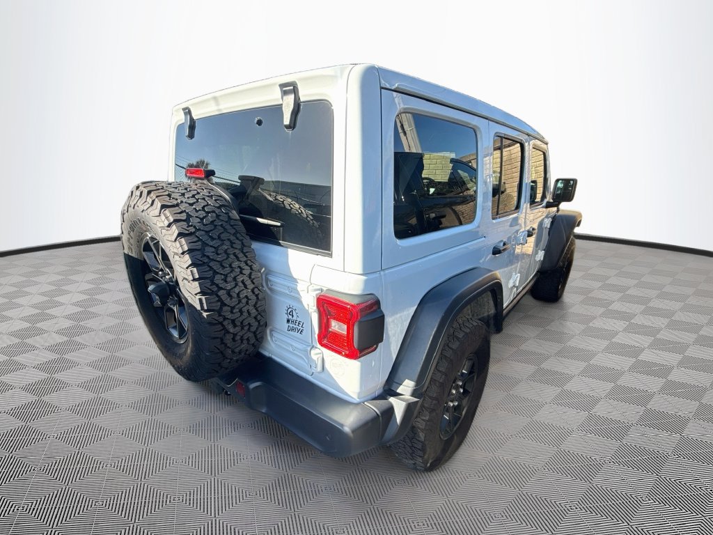 Used 2024 Jeep Wrangler Unlimited AWD/4WD image 5