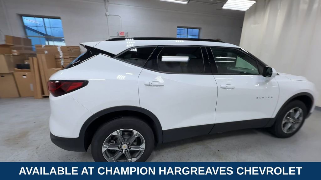 Certified 2024 Chevrolet Blazer LT w/ Convenience Package image 11