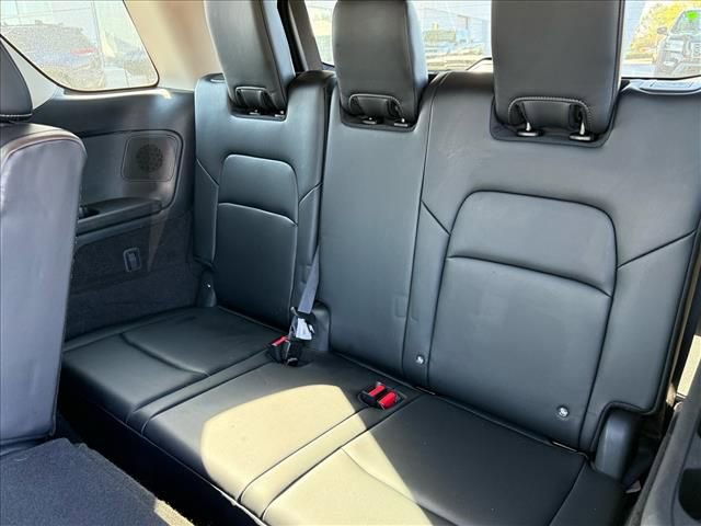 Certified 2023 Nissan Pathfinder Platinum w/ Cargo Package image 16