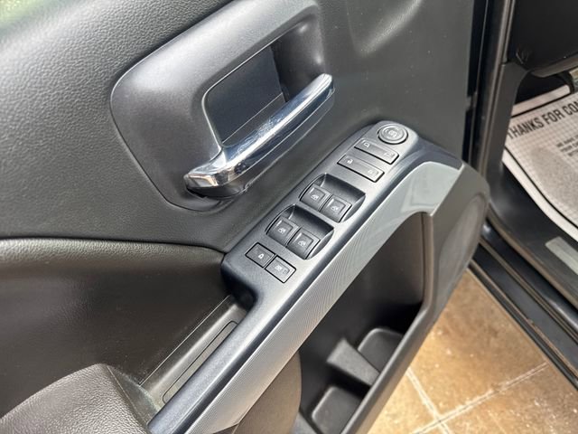 Used 2017 Chevrolet Silverado 1500 LT w/ Midnight Edition image 13