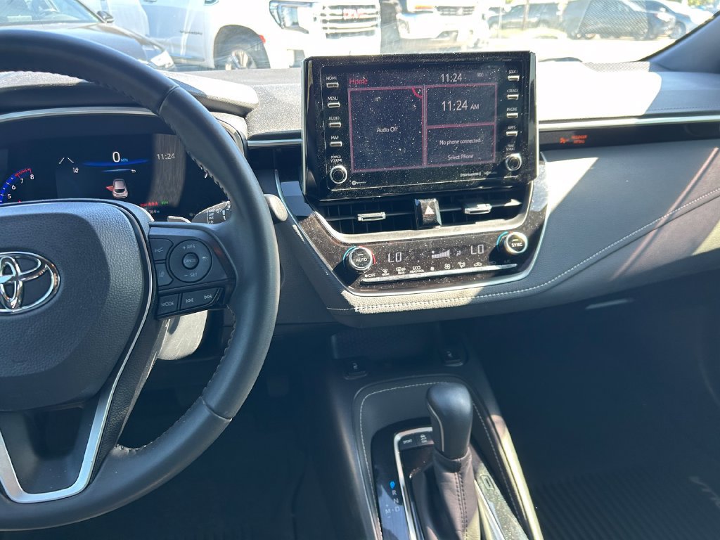 Used 2022 Toyota Corolla XSE FWD image 17