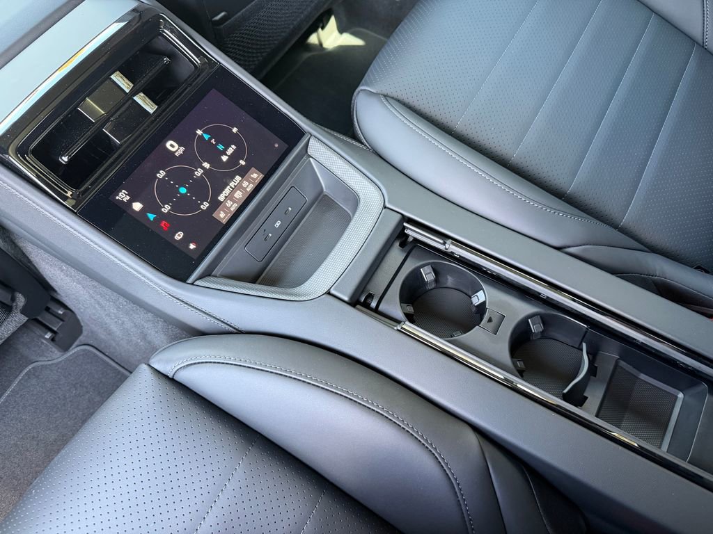 Used 2026 Porsche Panamera GTS image 36