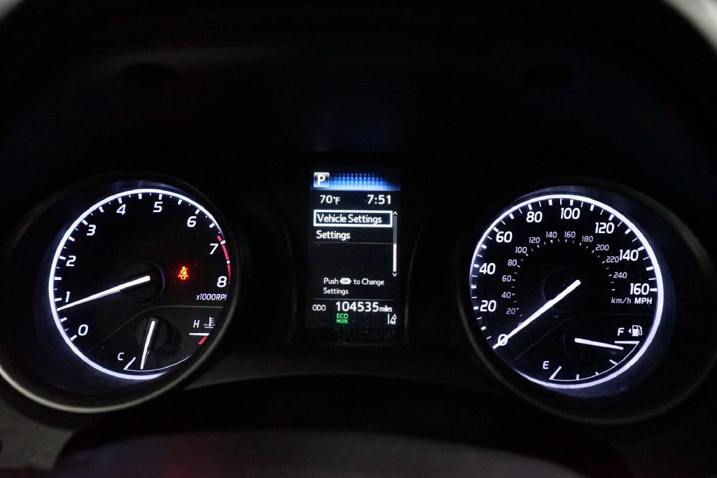 Used 2022 Toyota Camry SE FWD image 15