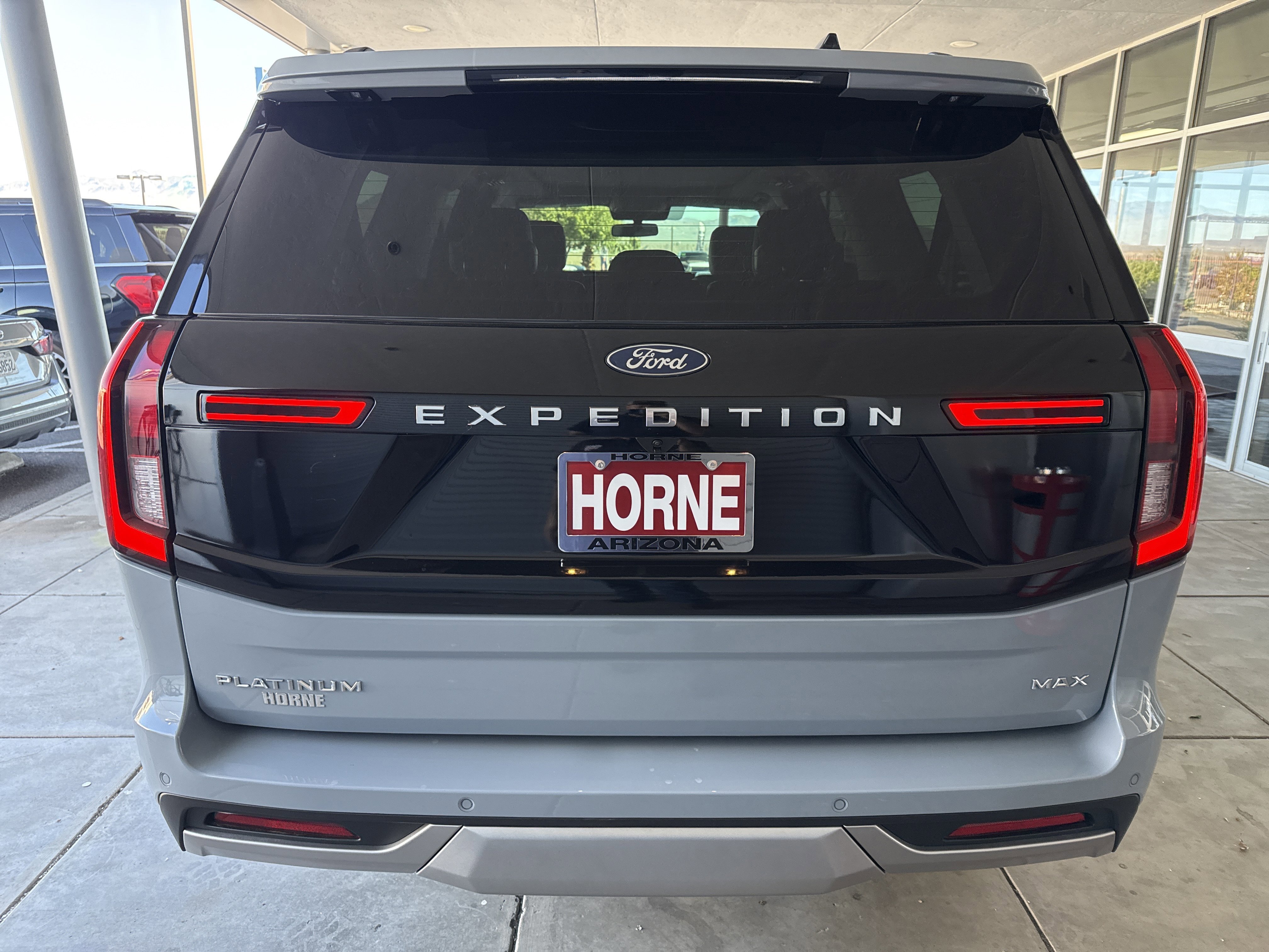 Certified 2025 Ford Expedition Max Platinum image 5