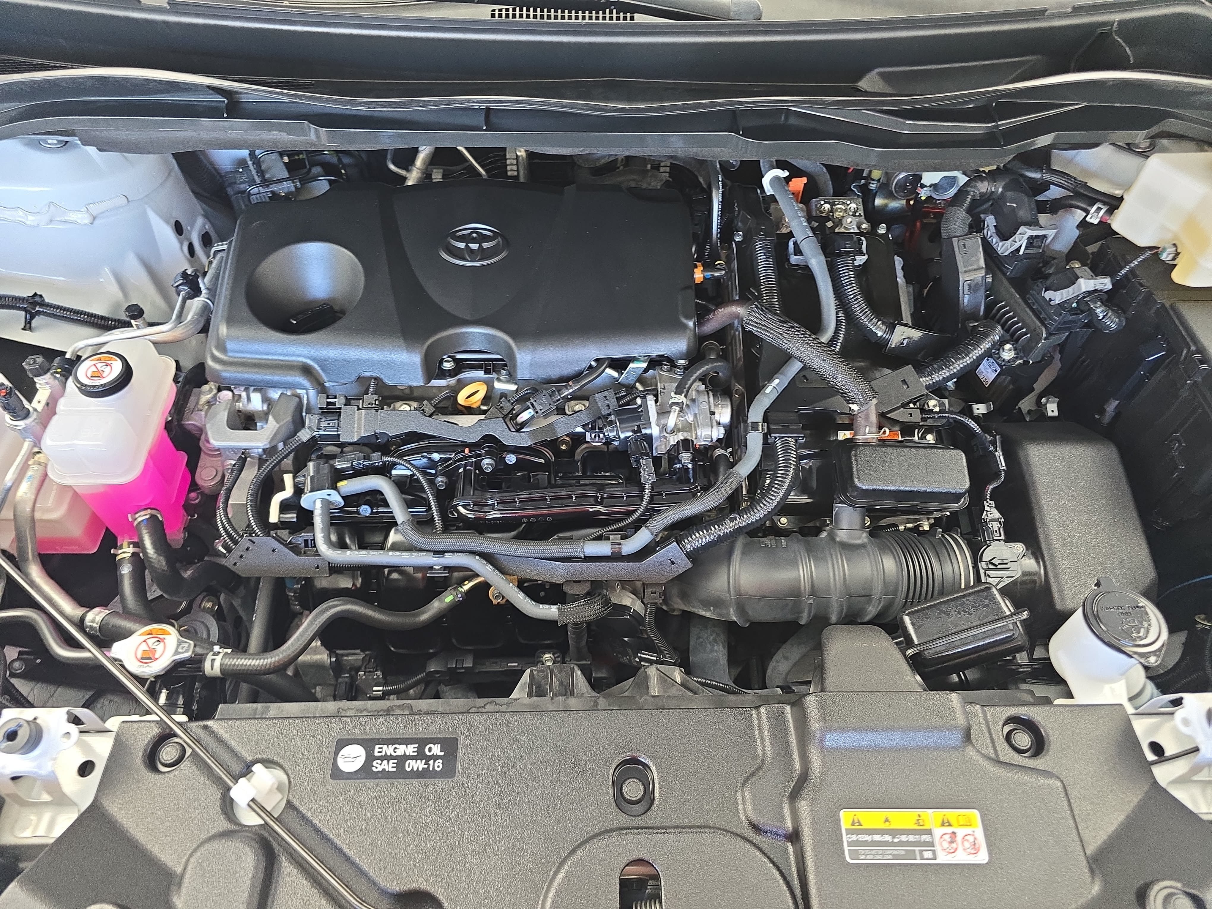 Used 2024 Toyota Sienna XLE FWD image 31