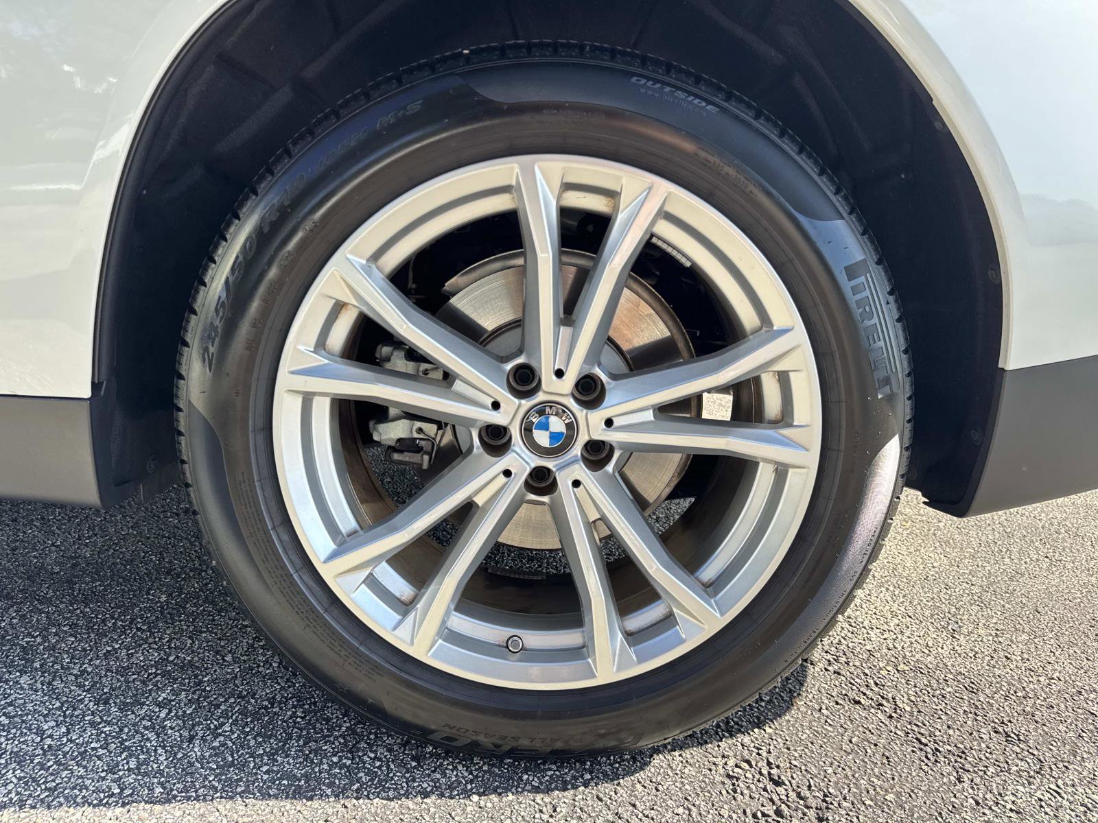 Certified 2025 BMW X3 xDrive30i w/ Premium Package image 11