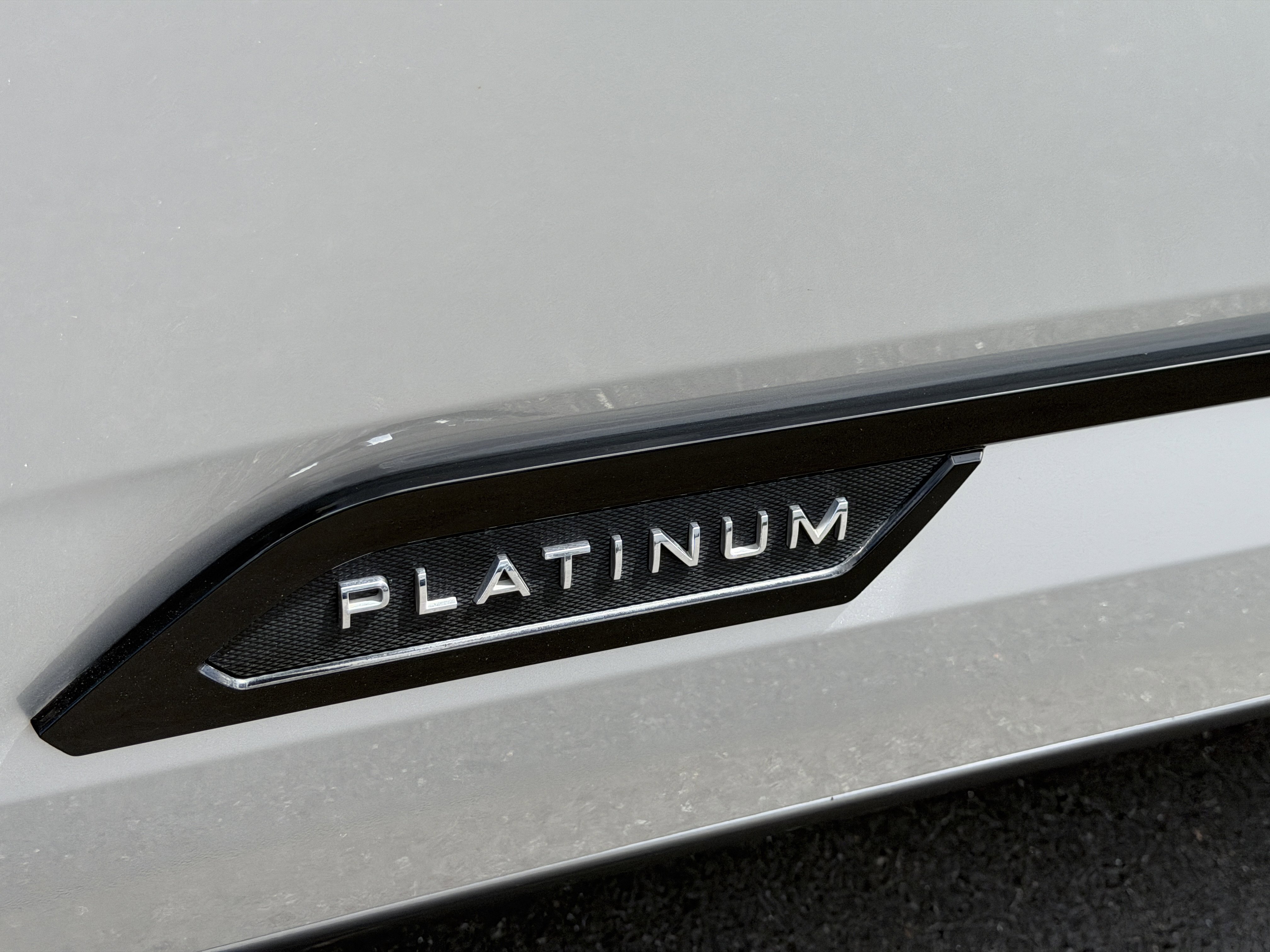 Used 2023 Toyota Tundra Platinum image 9