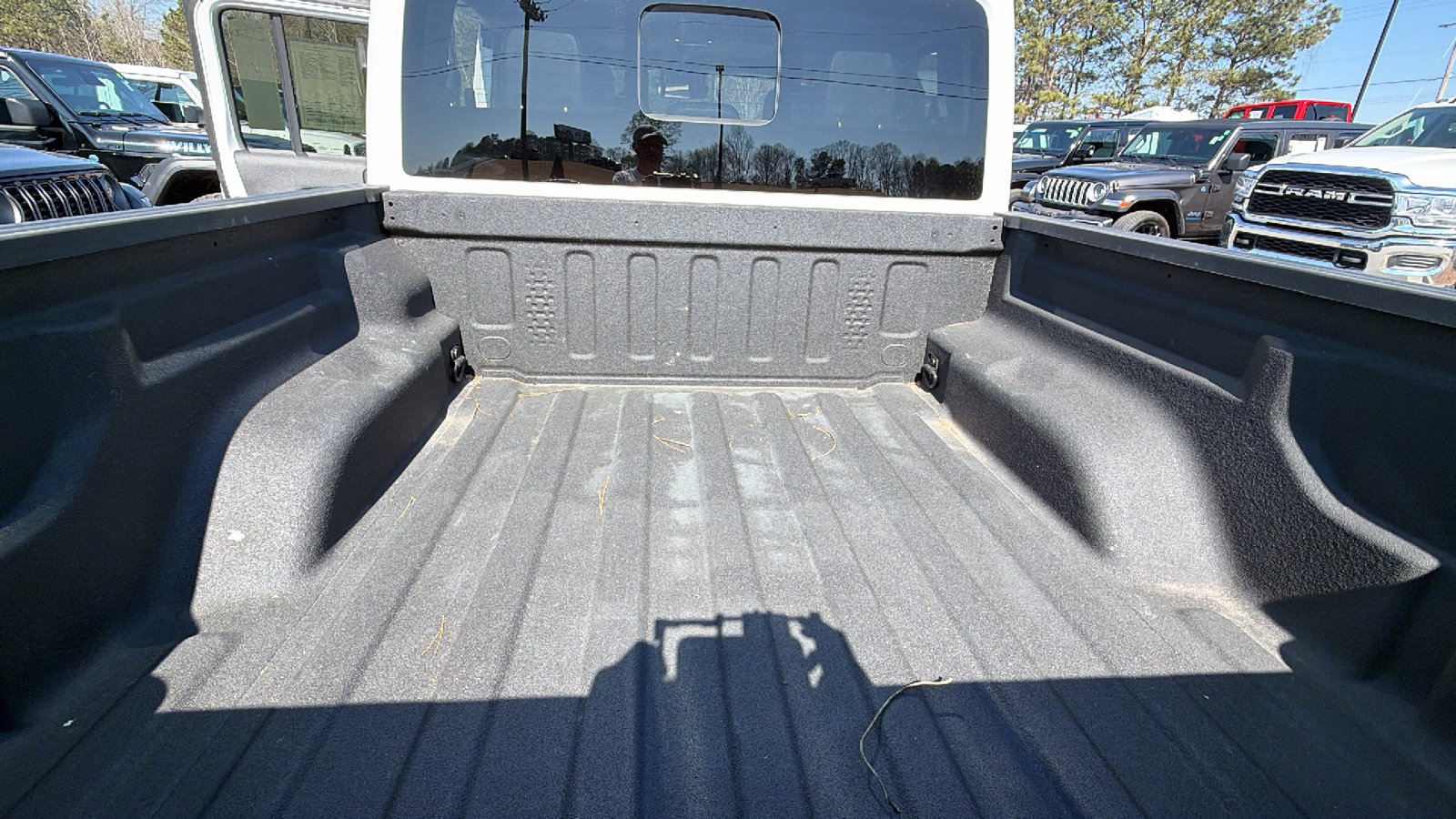 Used 2020 Jeep Gladiator Rubicon image 13