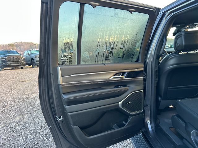 New 2026 Jeep Grand Wagoneer L Limited w/ Convenience Group I AWD/4WD image 46
