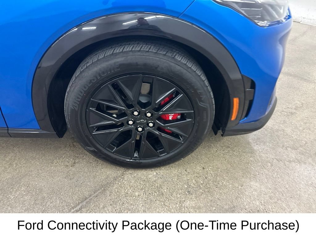 Used 2025 Ford Mustang Mach-E Premium w/ Sport Appearance Package AWD/4WD image 16