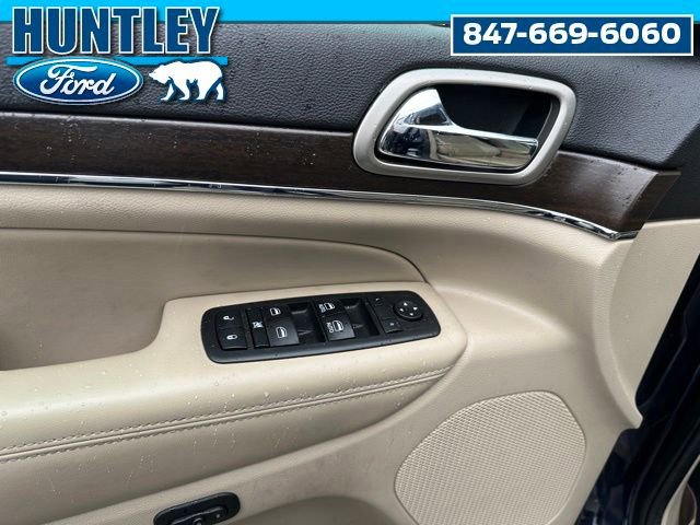 Used 2017 Jeep Grand Cherokee Limited AWD/4WD image 17