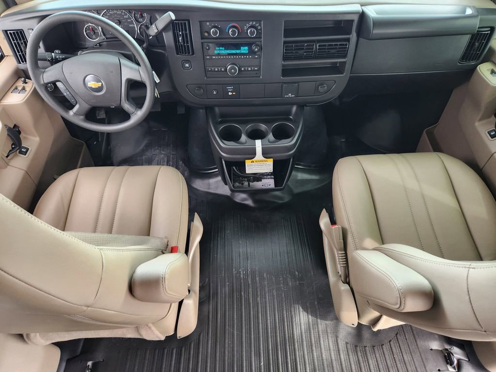 New 2026 Chevrolet Express 2500 Extended w/ Driver Convenience Package RWD image 18
