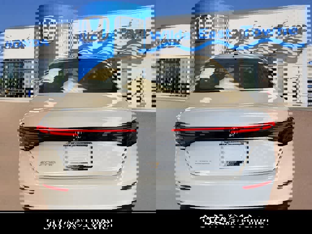 Certified 2025 Honda Accord SE image 8