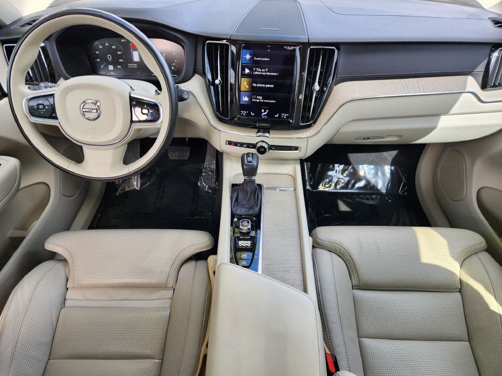 Used 2021 Volvo XC60 T5 Inscription w/ Climate Package AWD/4WD image 17