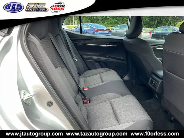Used 2025 Toyota Camry LE FWD image 14